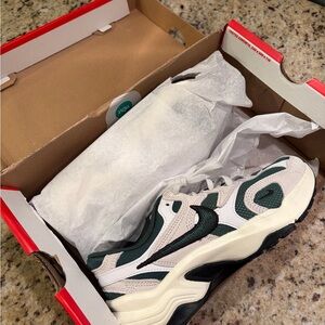 NWT Nike AL8 White/Fir-Photon Dust-Sail